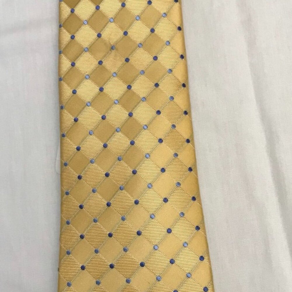 Countess Mara 100% Silk Handmade Necktie, NWT